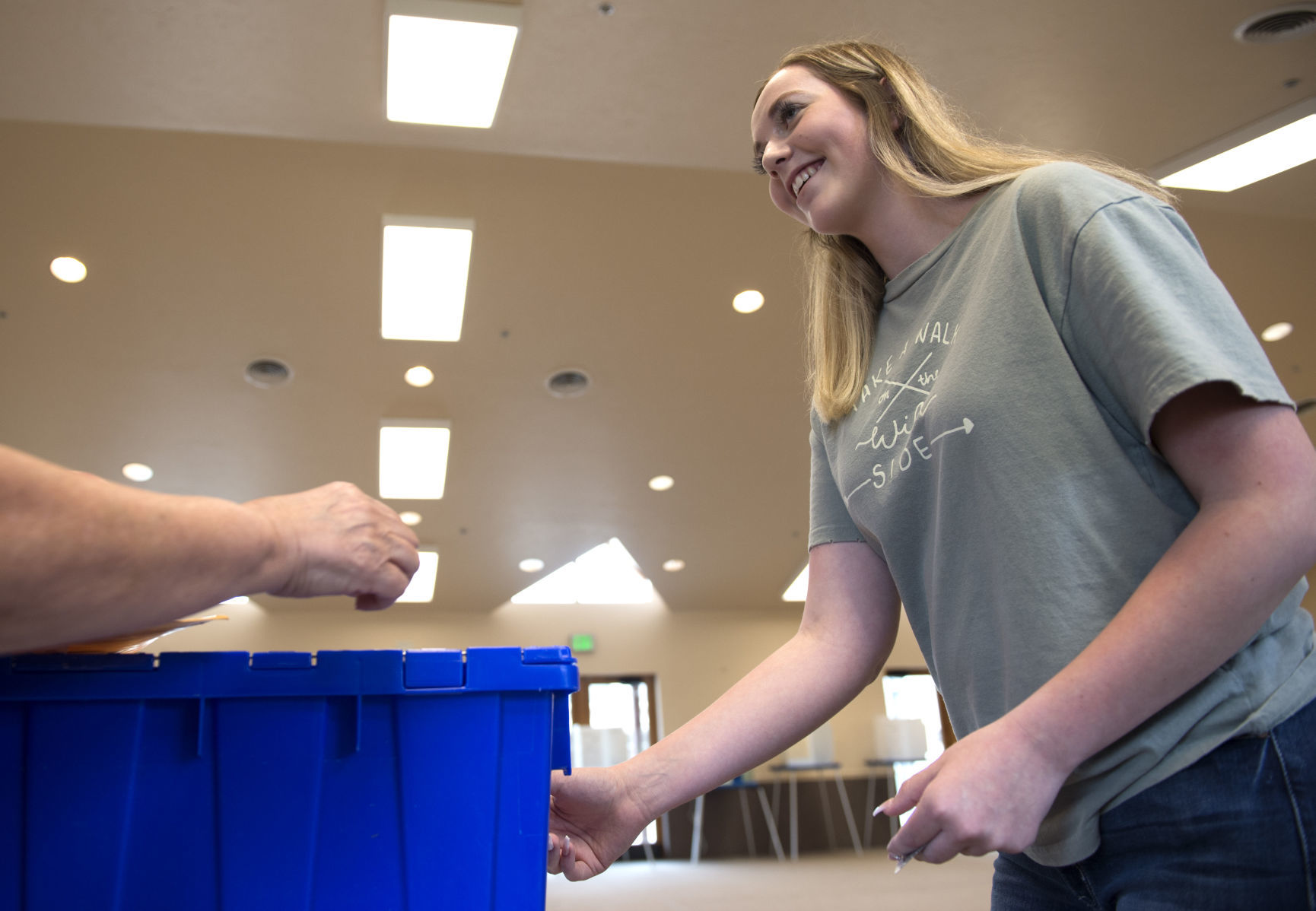Voters take part in primaries